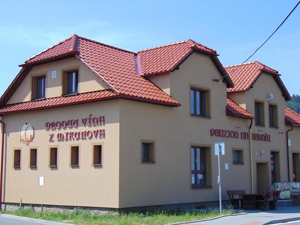 Penzion A Restaurace Na Salasi Hutisko Buitenkant foto