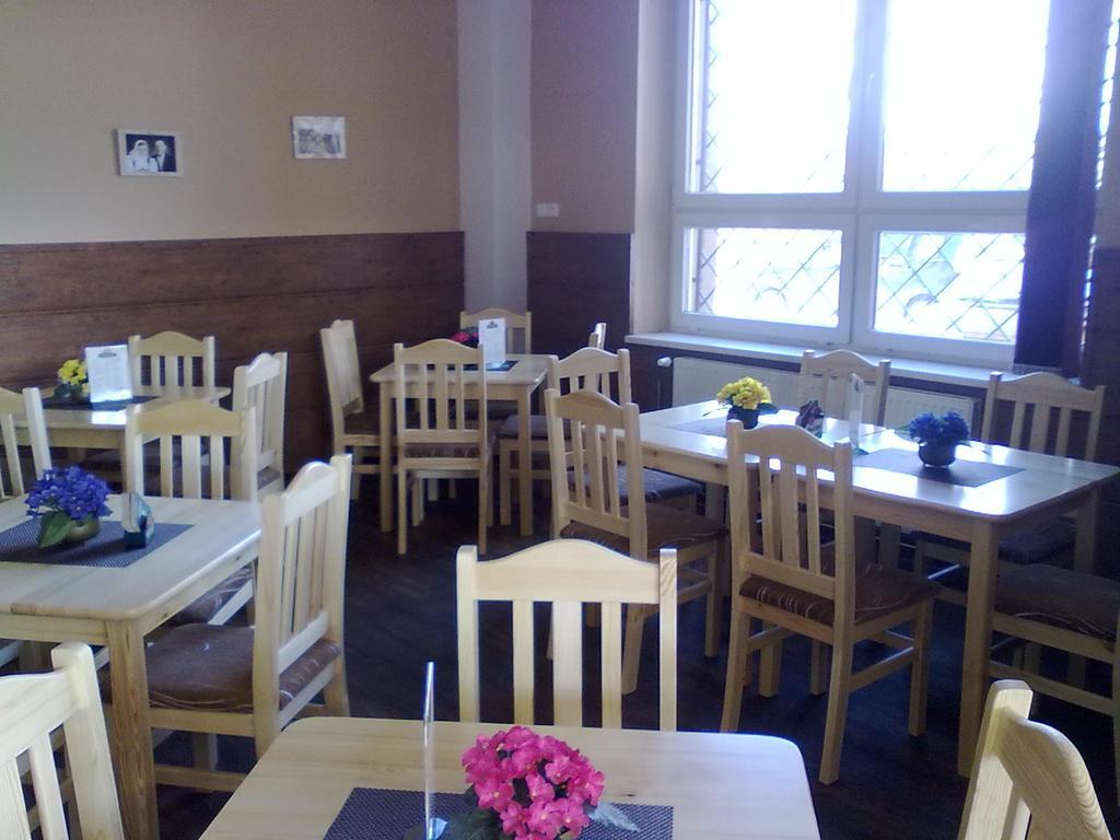 Penzion A Restaurace Na Salasi Hutisko Buitenkant foto