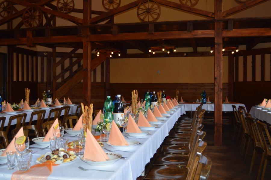 Penzion A Restaurace Na Salasi Hutisko Buitenkant foto